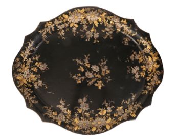 A VICTORIAN PARCEL GILT TOLE PEINTE TRAY,