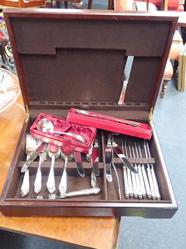 A PART CANTEEN OF SILVER PLATED CUTLERY