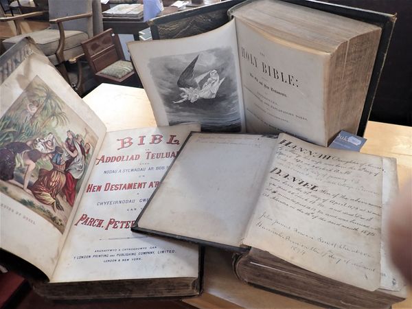A 19TH CENTURY LEATHER-BOUND WELSH BIBLE