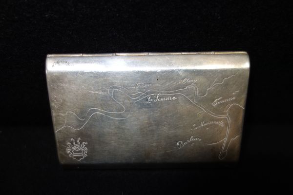 A CONTINENTAL SILVER CIGARETTE CASE