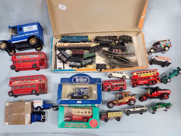A SMALL QUANTITY OF 'N' GAUGE MODEL RAILWAY