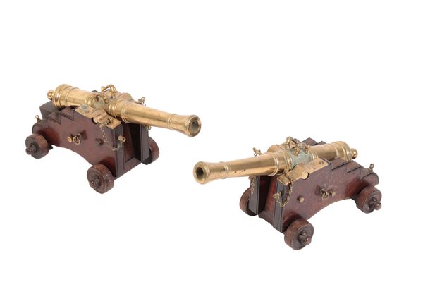 A PAIR OF BRASS MODEL FIELD CANNONS