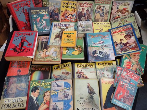 A COLLECTION OF VINTAGE CHILDREN'S BOOKS