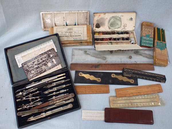 A VINTAGE WINDSOR & NEWTON 'COLLEGE' WATERCOLOUR BOX