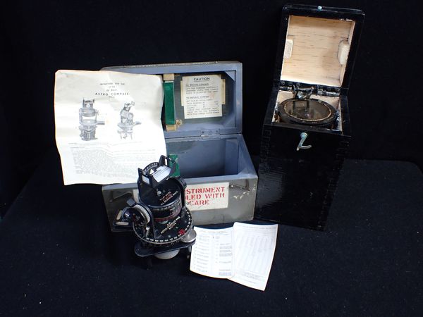 AN AIR MINISTRY 'ASTRO COMPASS', BOXED