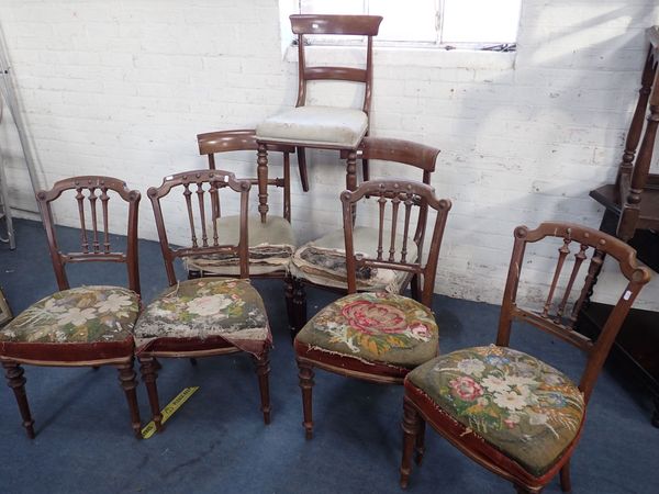 A SET OF FOUR VICTORIAN WALNUT CHAIRS