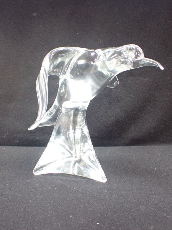 LICIO ZANETTI, MURANO: A CLEAR GLASS SCULPTURE OF A BIRD IN FLIGHT