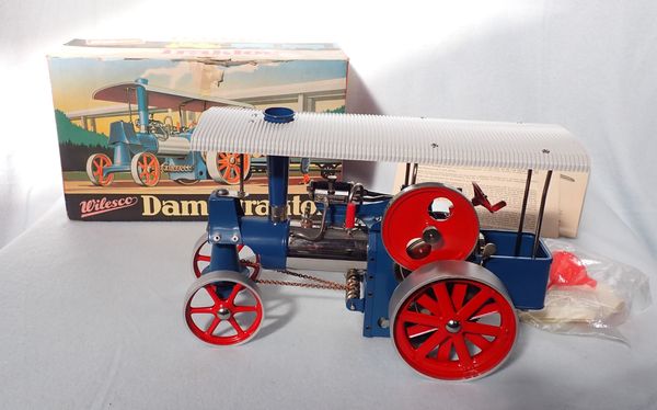 A WEST GERMAN WILESCO STEAM MODEL TRACTION ENGINE, 'DAMPFTRAKTOR'