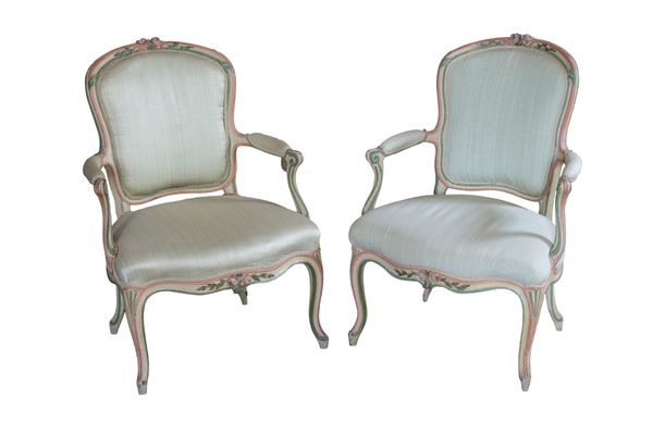 A PAIR OF FAUTEUIL