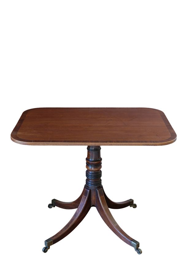 A LATE GEORGE III MAHOGANY SUPPER TABLE,