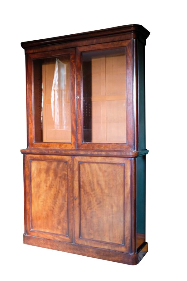 A VICTORIAN MAHOGANY LIBRARY BOOKCASE, CIRCA 1880