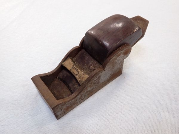 A 19TH CENTURY STEEL 'NORRIS' WOODWORK PLANE