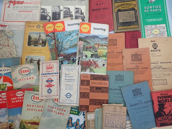 A COLLECTION OF VINTAGE MOTORING MAPS