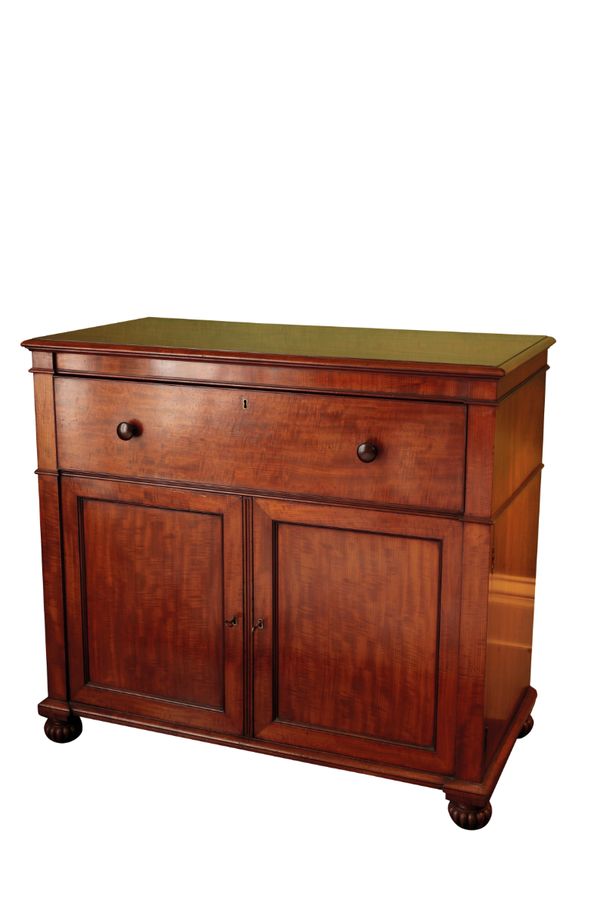 A REGENCY MAHOGANY BUTLER'S SIDE CABINET, ATTRIBUTABLE TO GILLOWS,
