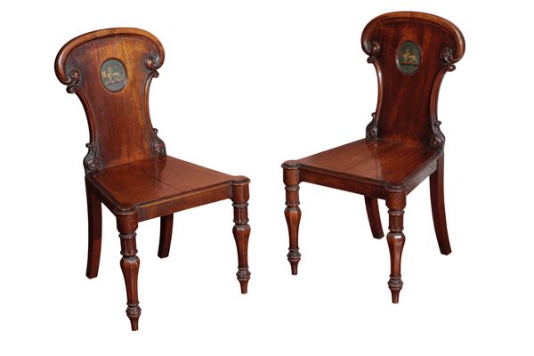 A PAIR OF LATE GEORGE III OR REGENCY SATINWOOD HALL CHAIRS, BY GILLOWS,
