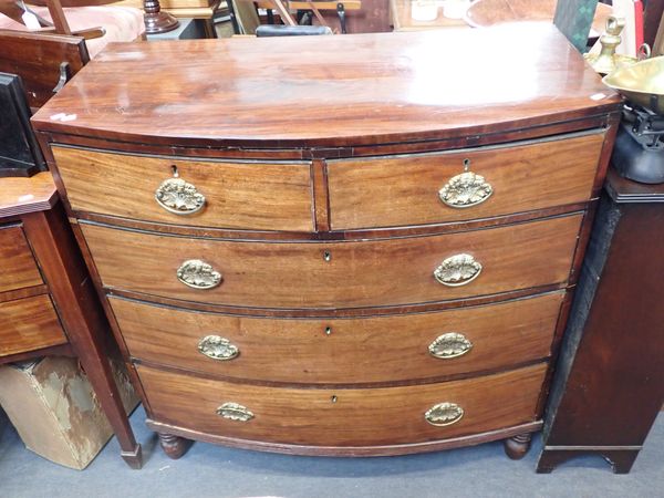 A REGENCY BOWFRONTED MAHOGANY CHEST OF DRAWERS
