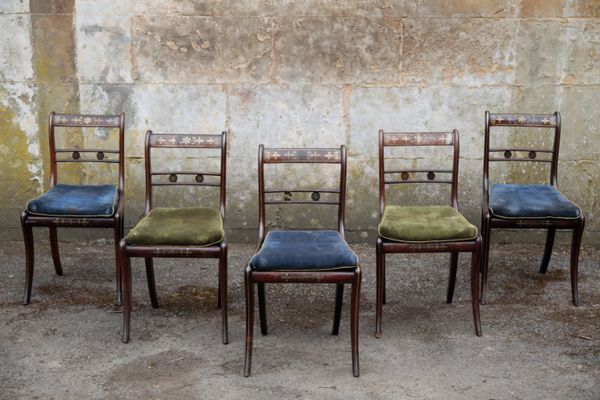 A SET OF TEN REGENCY ROSEWOOD AND BRASS INLAID DINING CHAIRS,