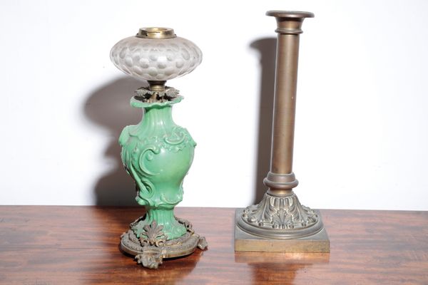 A GEORGE IV BRASS TABLE LAMP,