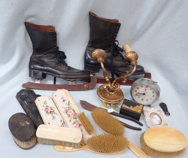 A PAIR OF VINTAGE ICE SKATING BOOTS