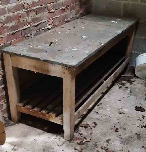 A LATE VICTORIAN SLATE TOPPED PINE DAIRY TABLE,