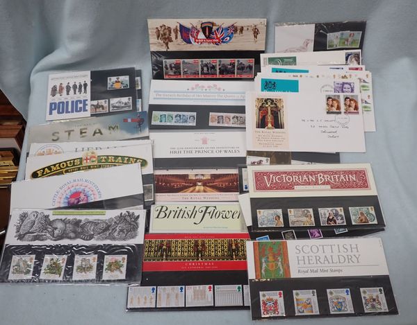 A COLLECTION OF ROYAL MAIL MINT STAMPS