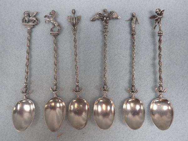 A SET OF SIX CONTINENTAL SILVER SPOONS