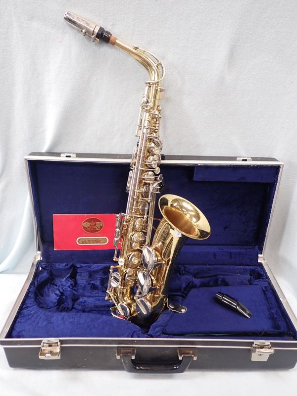 A BOOSEY & HAWKES '400' SAXOPHONE