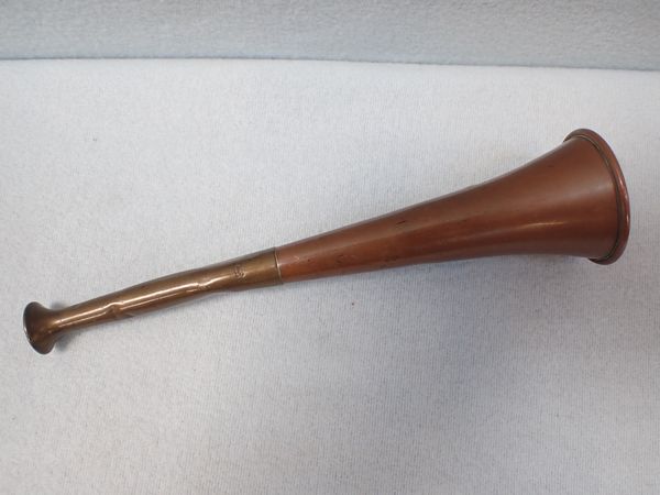 A HUNTING HORN