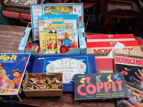 A COLLECTION OF VINTAGE GAMES