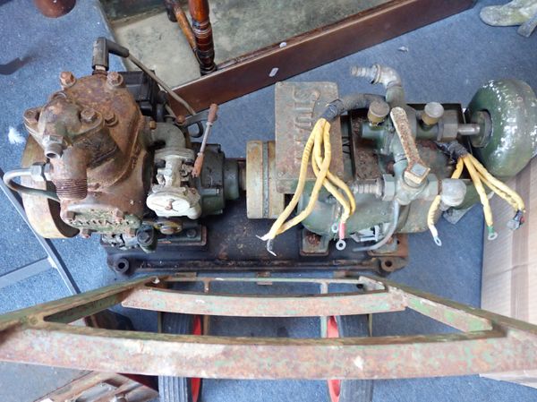 A VINTAGE 'STUART' STATIONARY ENGINE