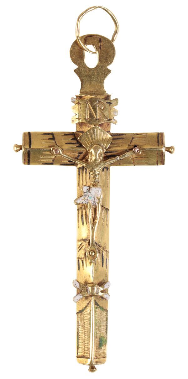 A GOLD AND ENAMEL CRUCIFIX,