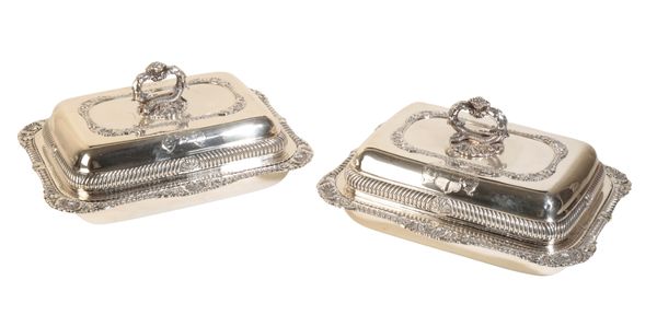 A PAIR OF REGENCY SILVER ENTREE DISHES