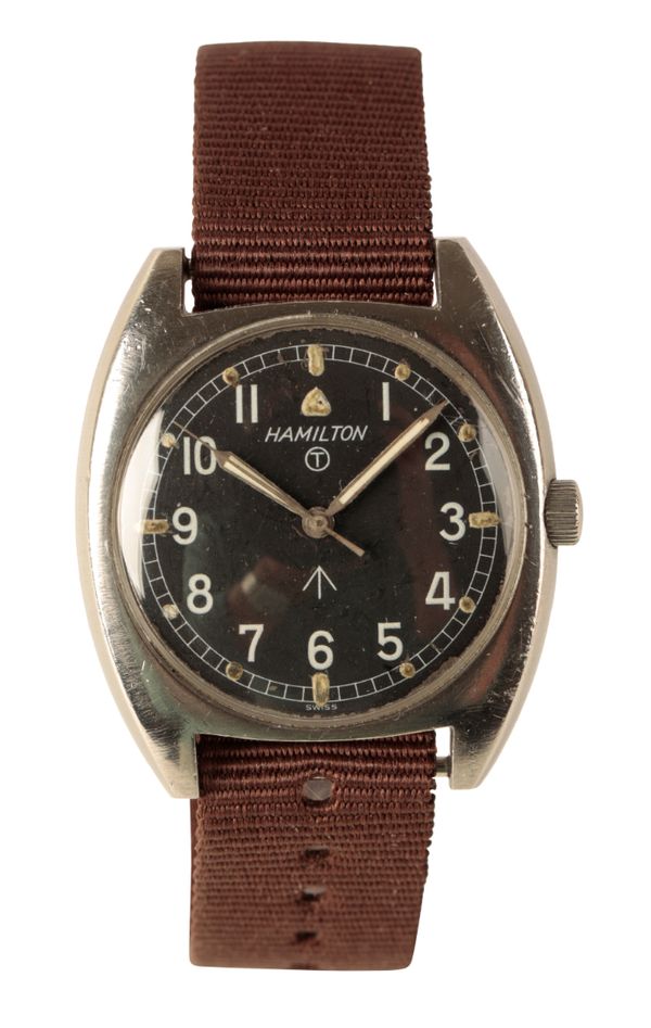 A HAMILTON MILITARY GENTLEMAN'S STAINLESS STEEL WRISTWATCH