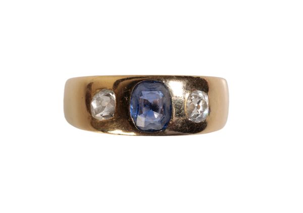 A SAPPHIRE AND DIAMOND RING