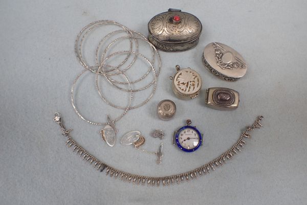 AN EARLY 20TH CENTURY LADIES WRISTWATCH