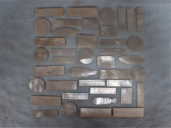 (collected 6/7/21)A COLLECTION OF CANTONESE MOTHER-OF-PEARL GAMING COUNTERS