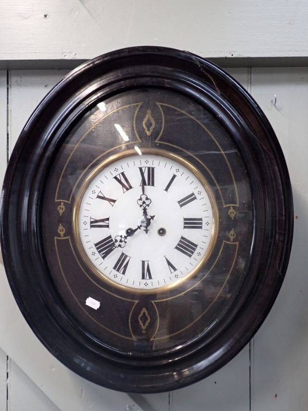 A FRENCH COMTOISE 'OEIL DE BOUEF' CLOCK