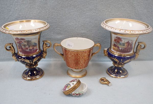 A PAIR OF 19TH CENTURY URNS