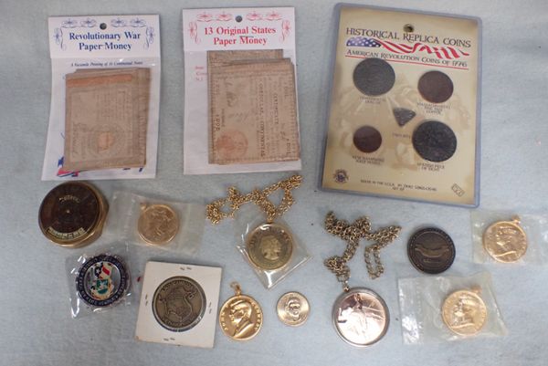 A COLLECTION OF USA COMMEMORATIVE MEDALLIONS