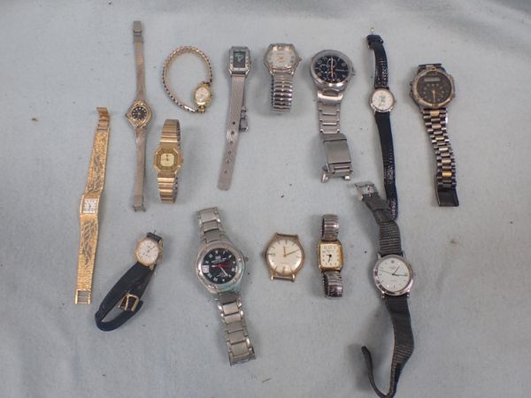 A COLLECTION OF GENT'S WATCHES