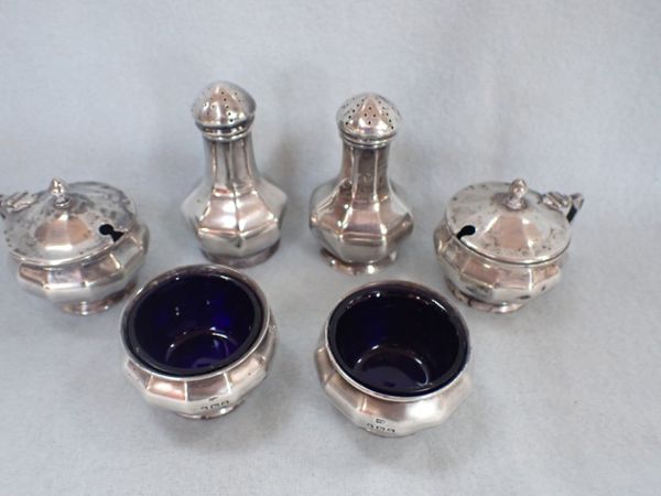 A SILVER CRUET SET