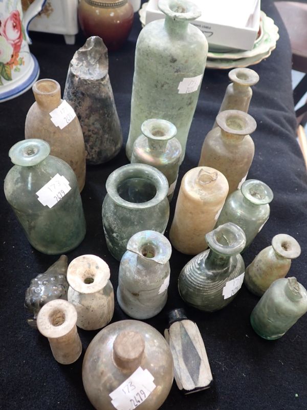 COLLECTION OF ROMAN AND LATER GLASS