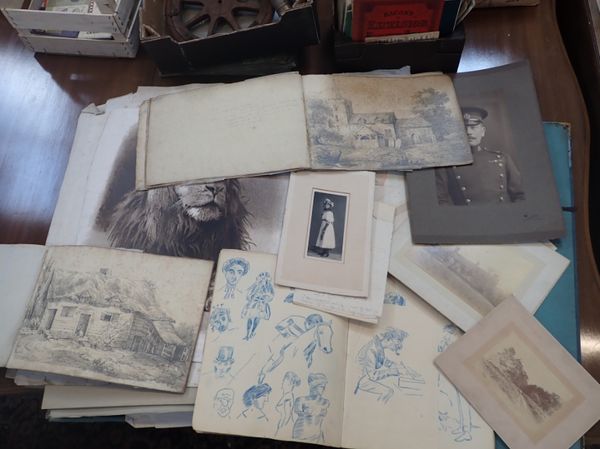 A FOLIO OF PRINTS, PHOTOGRAPHS