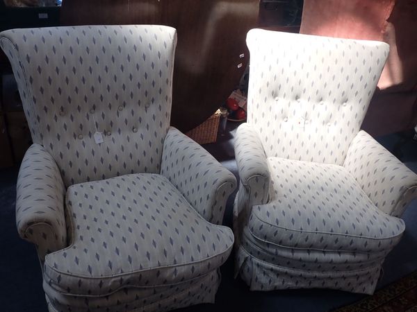 A PAIR OF FRENCH ARMCHAIRS