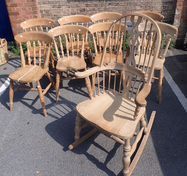 A SET OF EIGHT REPRODUCTION WINDSOR  KITCHEN CHAIRS