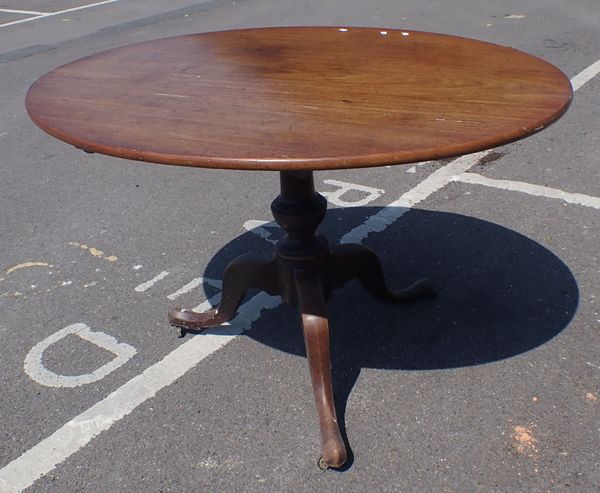 A 19TH CENTURY  MAHOGANY BREAKFAST TABLE