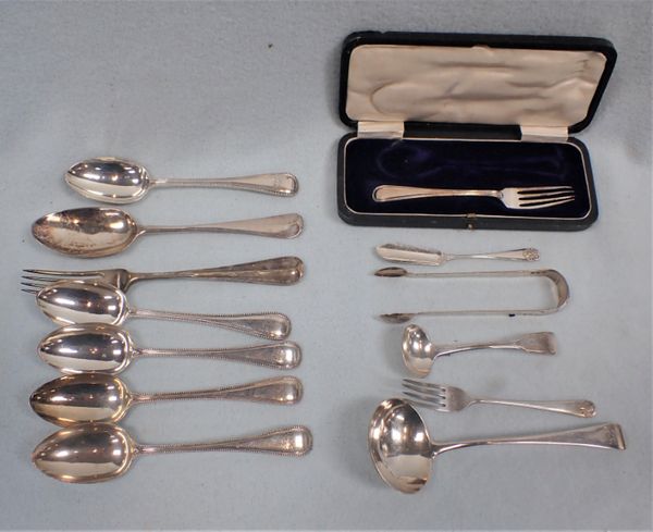 A COLLECTION OF SILVER FLATWARE