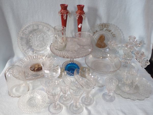 A COLLECTION OF VICTORIAN AND LATER GLASSWARE