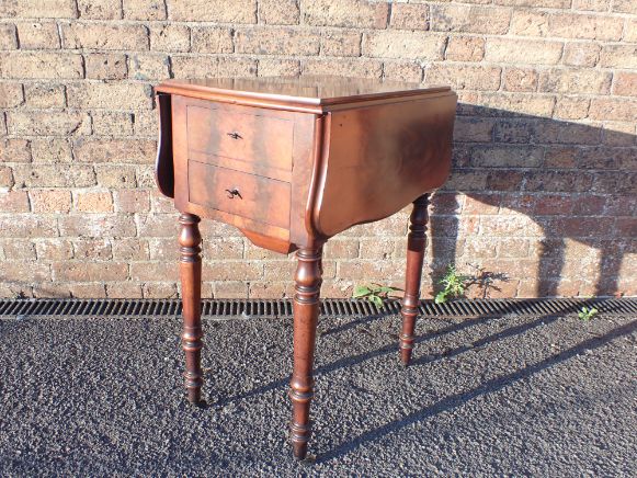 A 19TH CENTURY MAHOGANY BEDSIDE TABLE