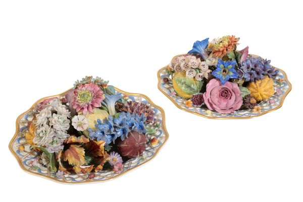 A PAIR OF TABLE CENTRE PIECES AFTER MEISSEN